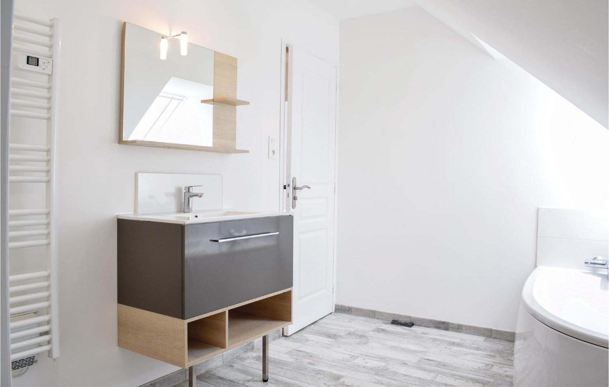 Amazing Home In Saint-Germain-Sur-Ay With Wifi 외부 사진